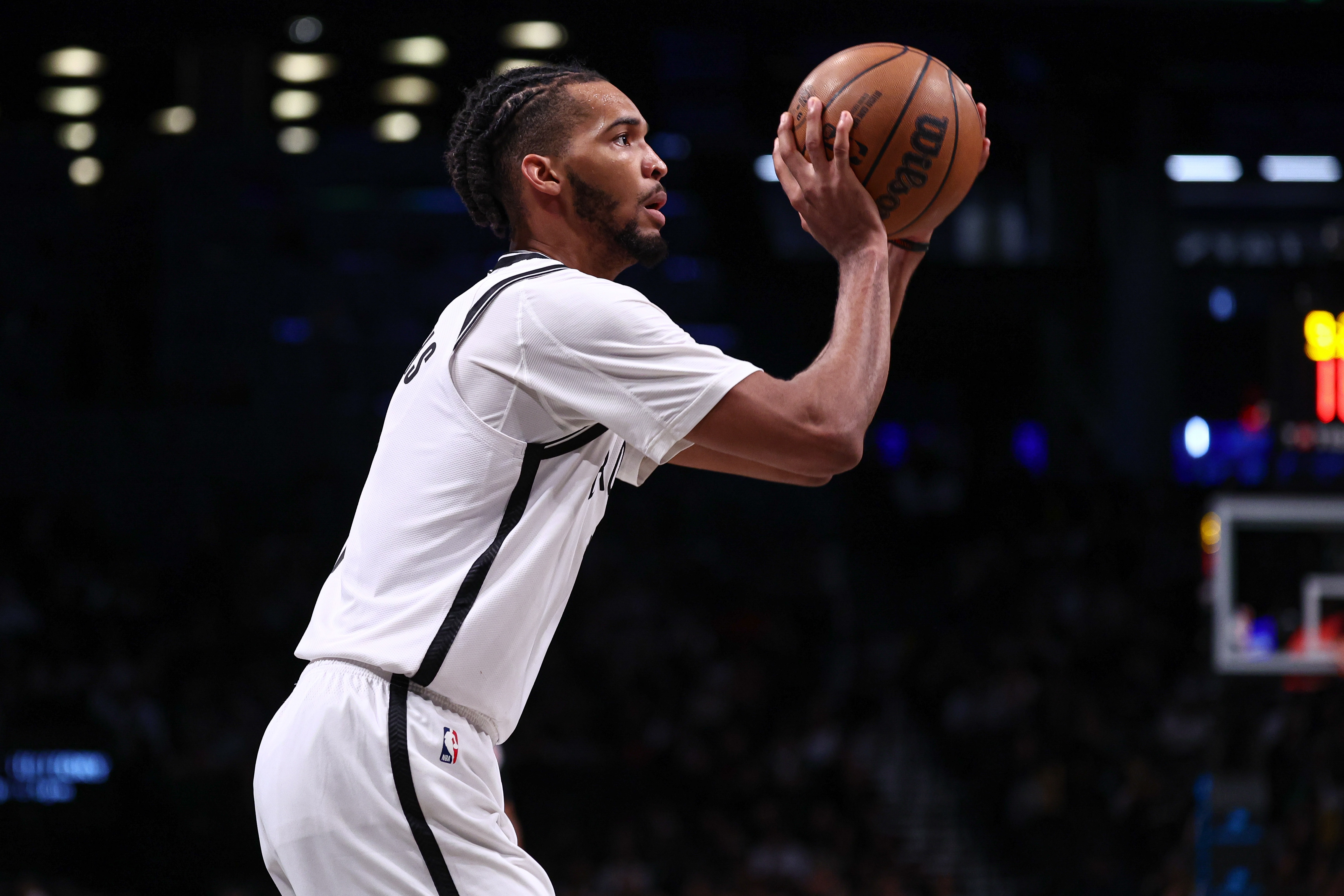 九游登录入口-美记：扎伊尔-威廉姆斯放弃了新合同中被动获得的交易否决权