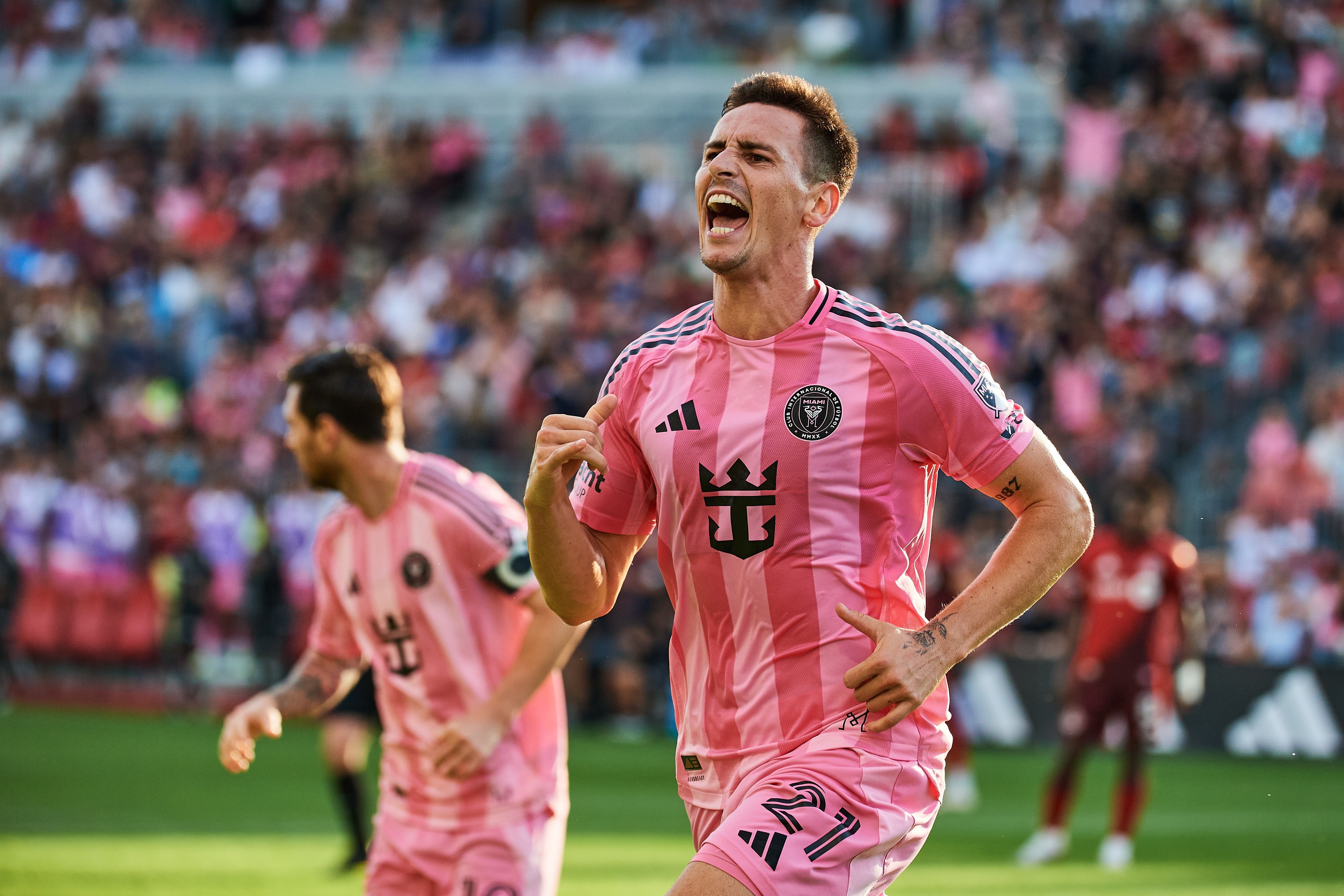 奥莱报：河床300万美元购买阿连德50%所有权遭拒，球员留在迈阿密