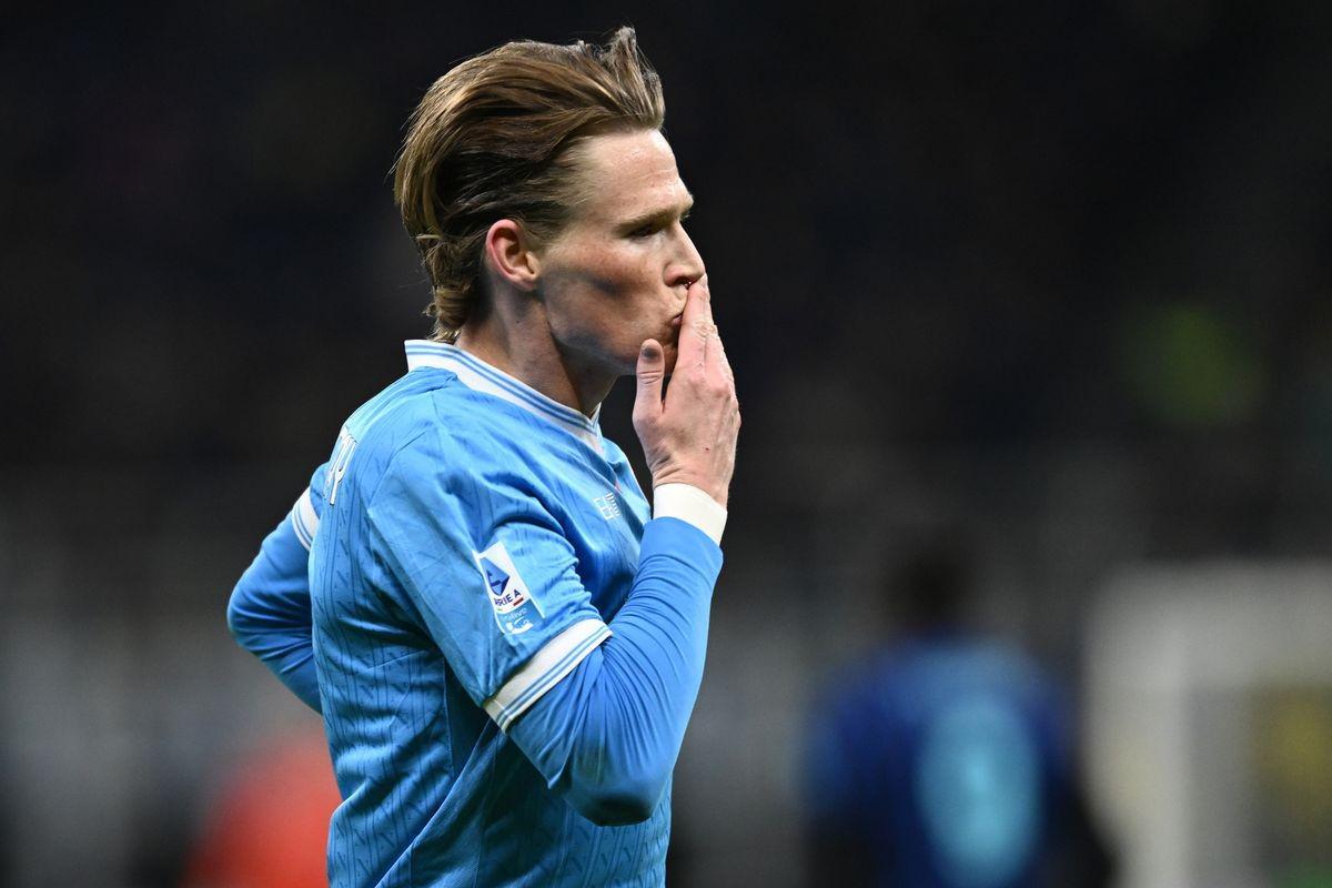 九游登录入口-罗西建议卡里克：把麦克托米奈带回来吧！